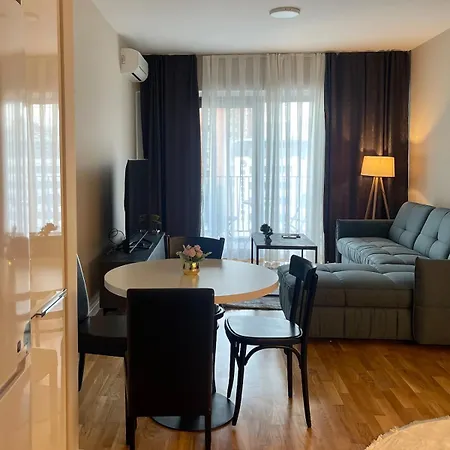 Center 1br - Free Parking & Wi-fi Appartamento *